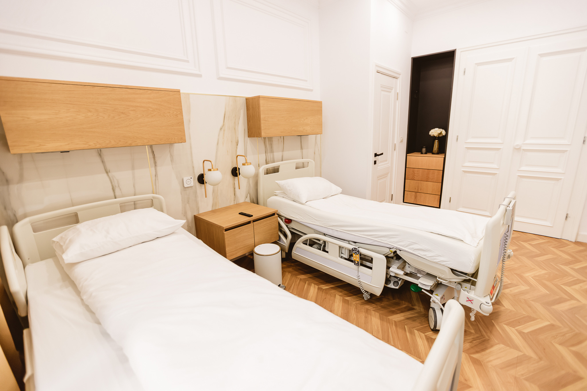Spital Medcom Hospital 32
